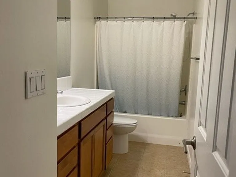 104 Cedmont Dr — Photo 18