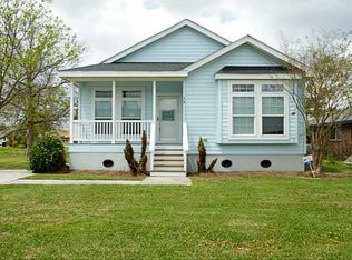 74 Plauche Dr, Chalmette, LA 70043