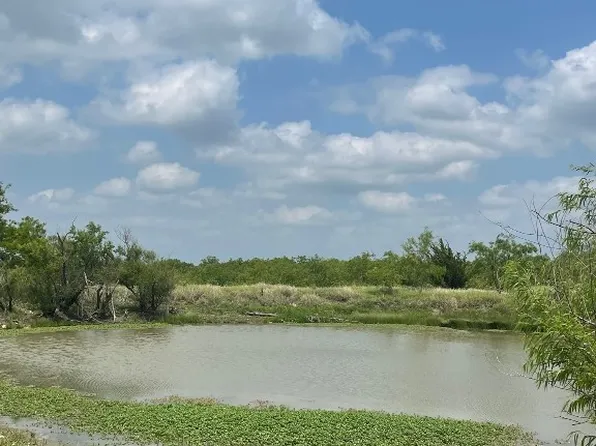 18 County Road 206, Grandview, TX 76050