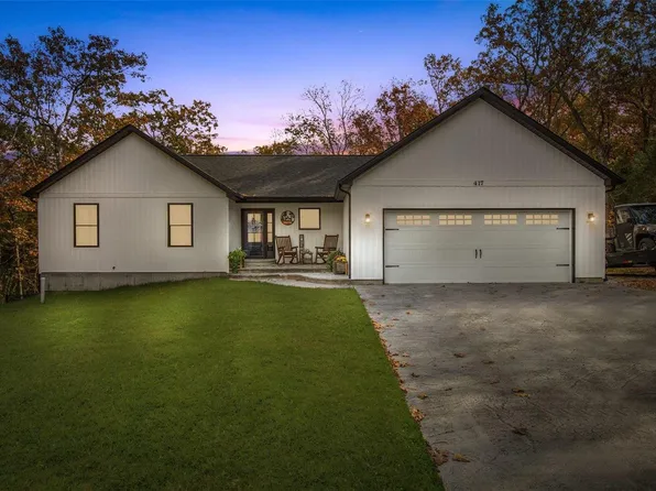 417 Trenton Dr, De Soto, MO 63020