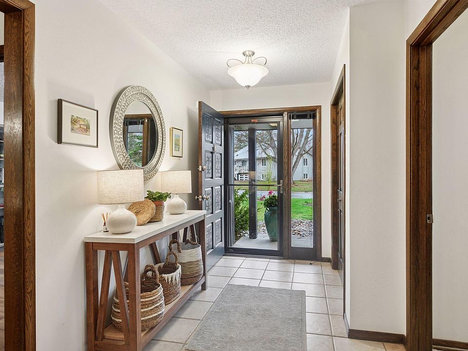2905 Everest Ln N, Plymouth, MN 55447 | Zillow
