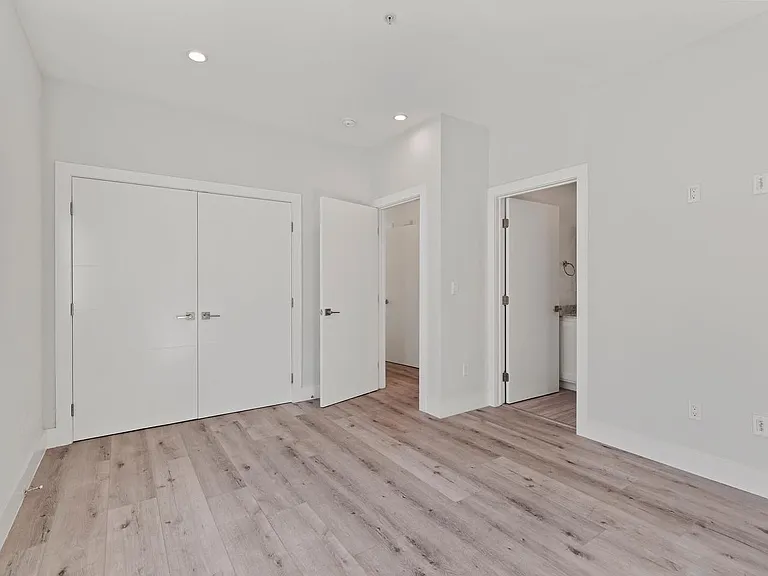 1127 Browning Blvd #1127 — Photo 11