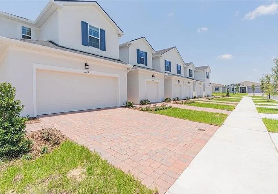 1162 Seaside Mist Trl