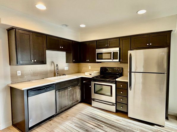 3651 SE Francis St APT 202