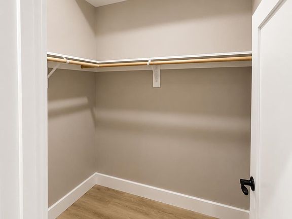 5th image of 6121 Bergenline Ave #302