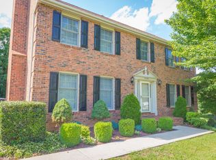 5089 Labradore Dr, Roanoke, VA 24012