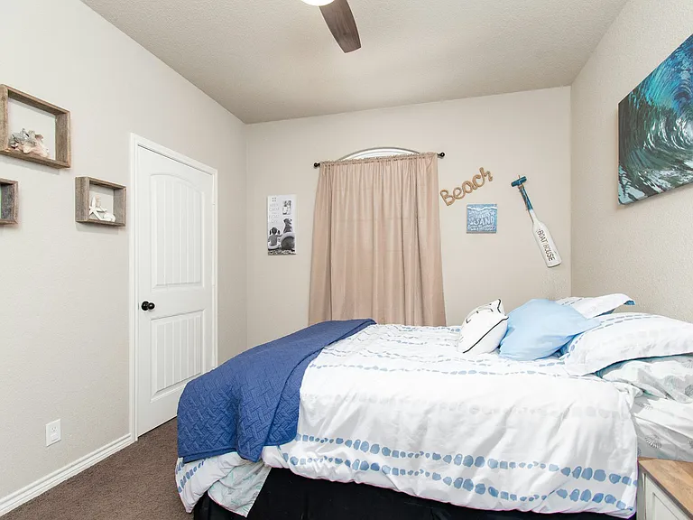 6506 Castle Gap Dr — Photo 14