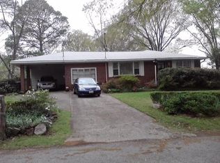 216 Bates St, Weaver, AL 36277