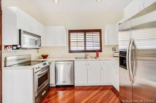 2nd image of 3120 N 36th Ave