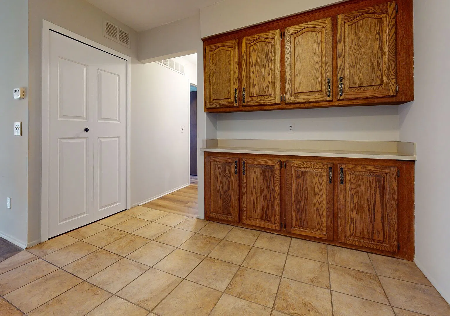 2 Bedroom Apartment for Lease in Warren-Water Included! — Photo 4