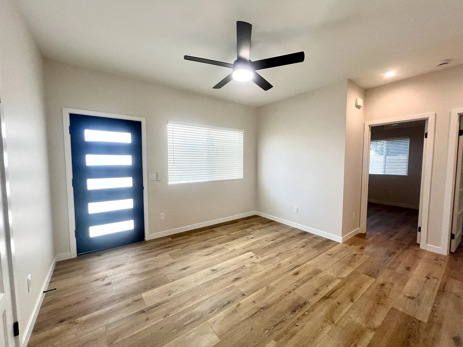3315 Clairemont Mesa Blvd — Photo 3