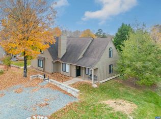 1060 Highlands Dr, Charlottesville, VA