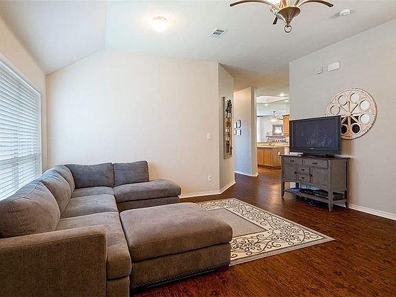 2nd image of 10257 Red Bluff Ln
