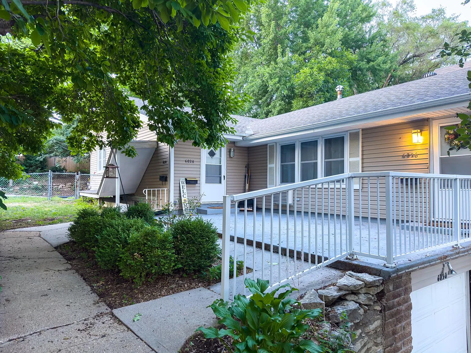 6030 Western Ave — Photo 4