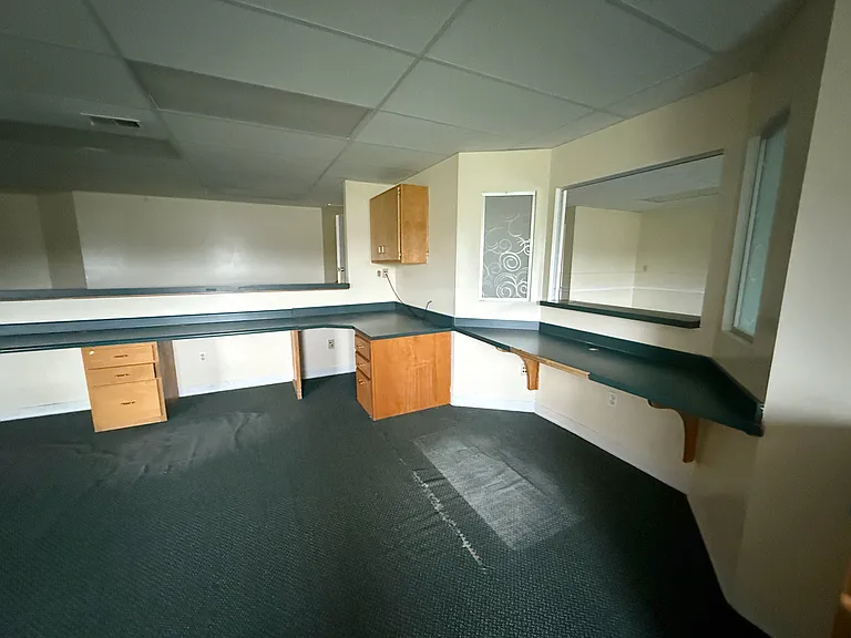 1230 Woodland Dr #208 — Photo 8