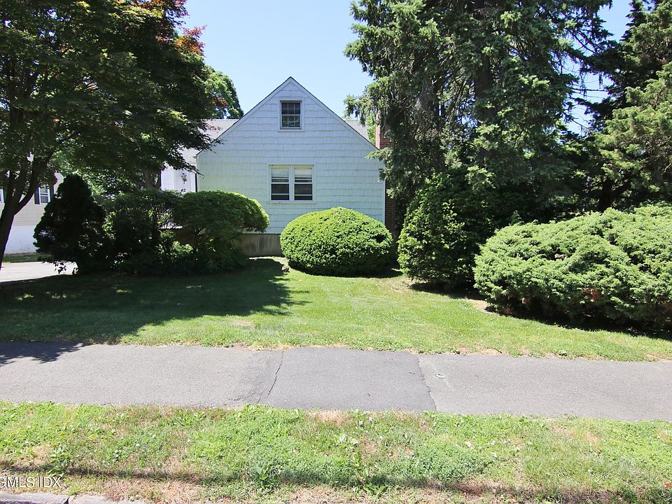 1st image of 42 Byram Terrace Dr