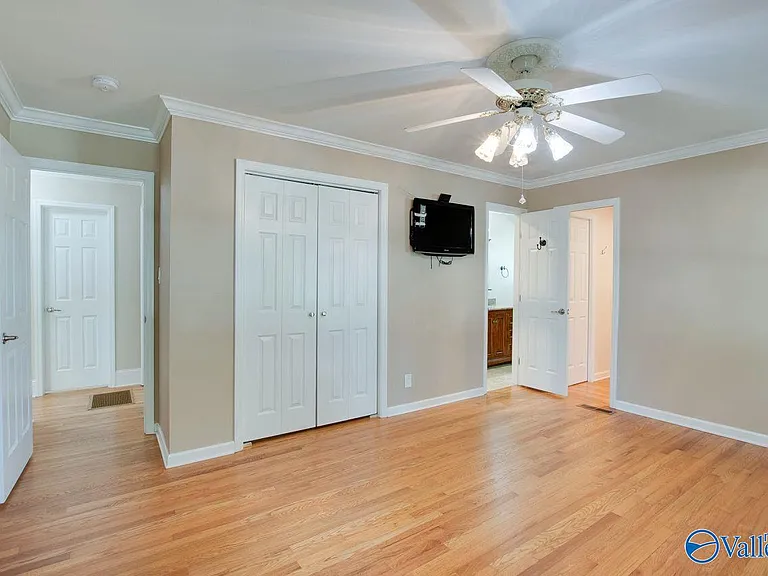 211 Wingate Ave SW — Photo 28