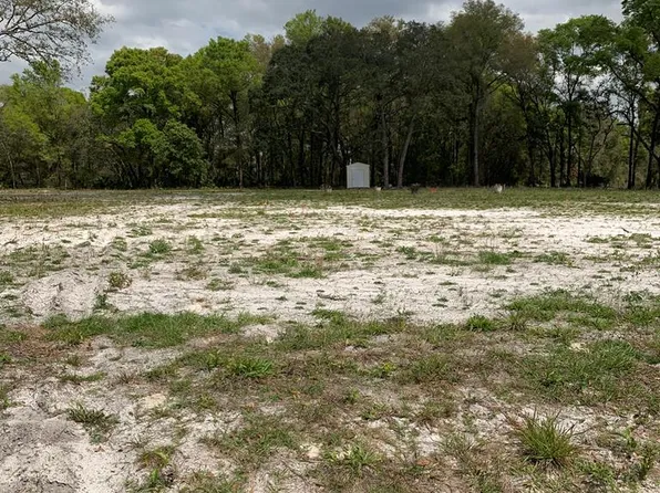  72nd Ter, Trenton, FL 32693