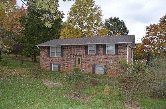 1st image of 112 Cade Dr