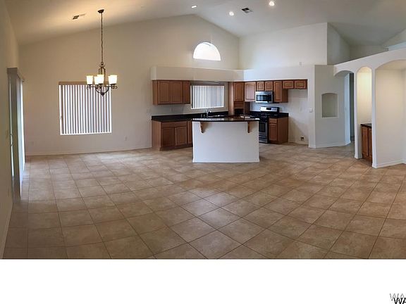 3rd image of 5715 S Desert Lakes Dr
