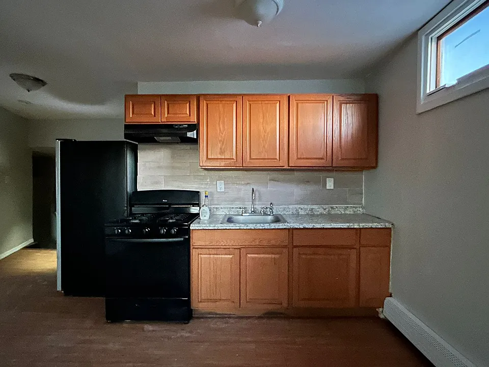 656 Ocean Ave #26E