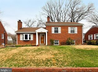 4761 6th St S, Arlington, VA 22204