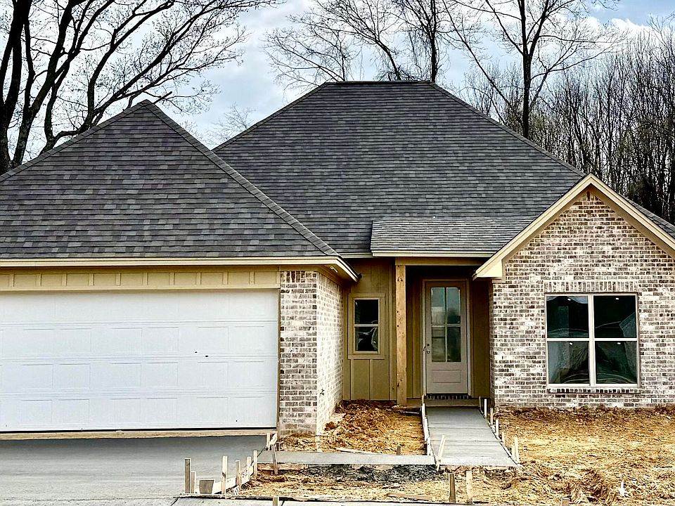 1st image of 347 Willow Way