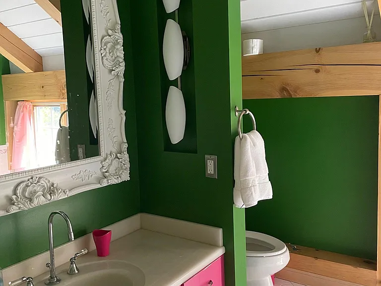 53 Westminster Rd — Photo 22