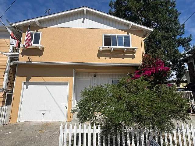 1315 Willow St — Photo 1