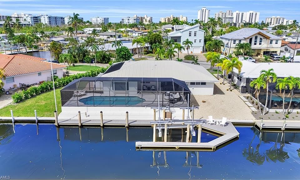 1st image of 25 Palmview BLVD