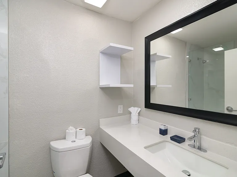 Central Apartments by Avera Living — Photo 18
