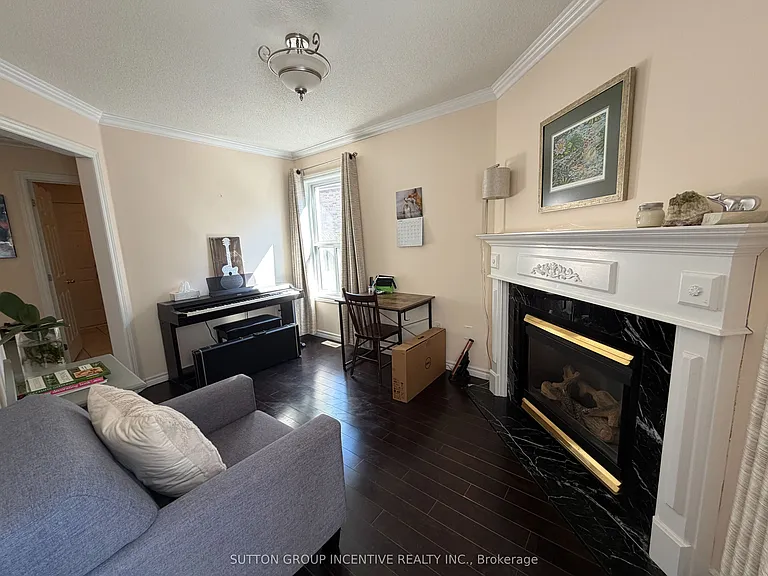 Shaina Ct — Photo 8