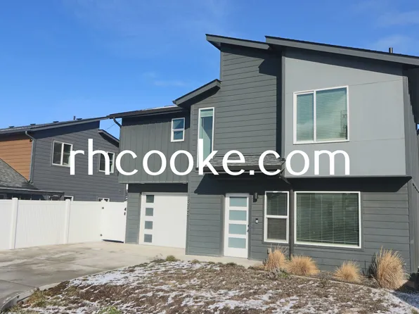 11909 E 2nd Ln, Spokane, WA 99206