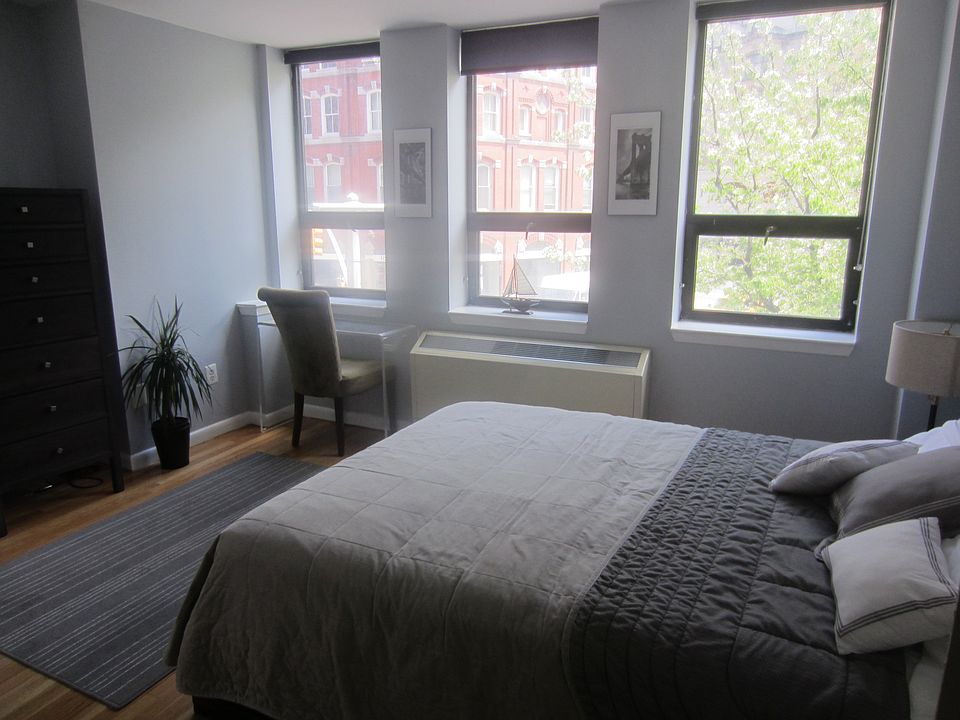 2nd image of 311 Greenwich St APT 4C