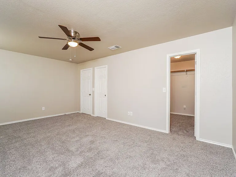 3415 Calico Cor — Photo 8