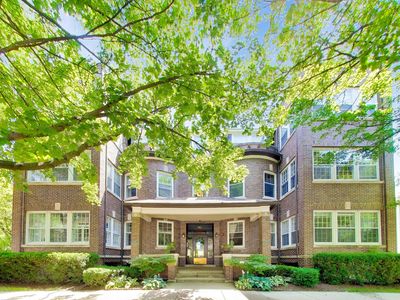 1143 Hinman Ave APT 1, Evanston, IL, 60202