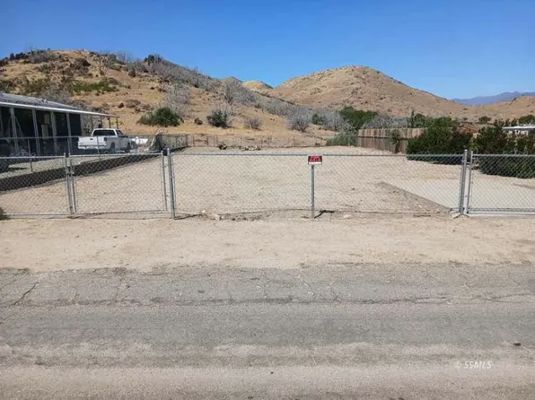 3813 Pepperwood Dr, Lake Isabella, CA 93240