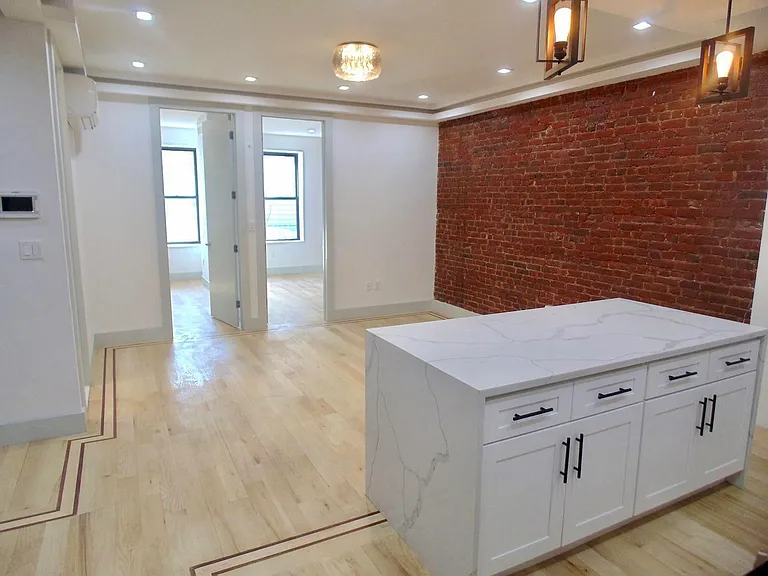 2806 Farragut Rd #1 — Photo 3