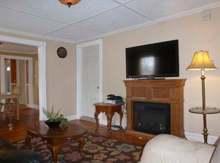 379 Newbury St, Springfield, MA 01104