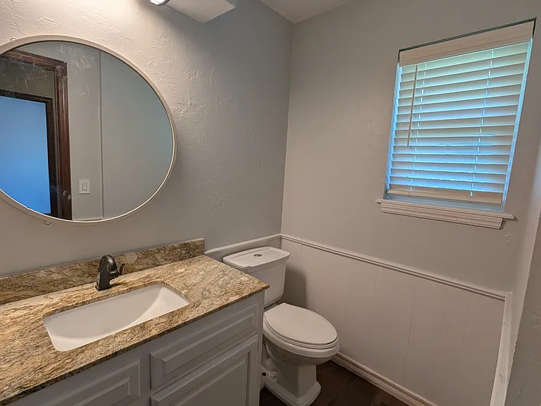 10133 Bromley Ct — Photo 18