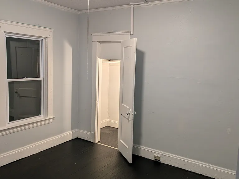 1863 Noble Rd #1 — Photo 11