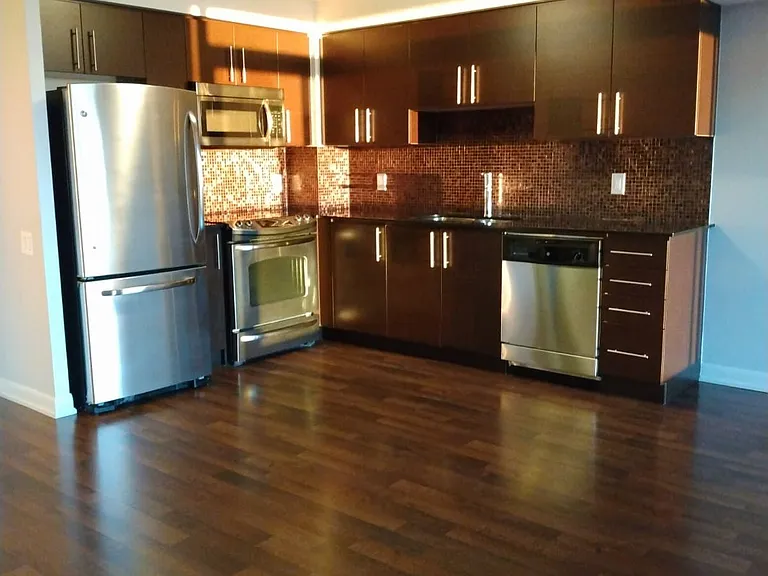17 Anndale Dr #2210 — Photo 5