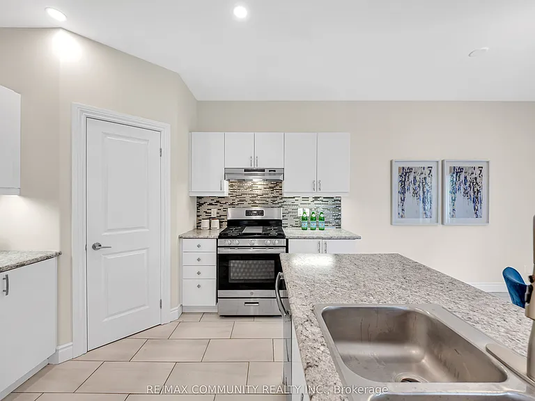 78 Alcorn Dr — Photo 18