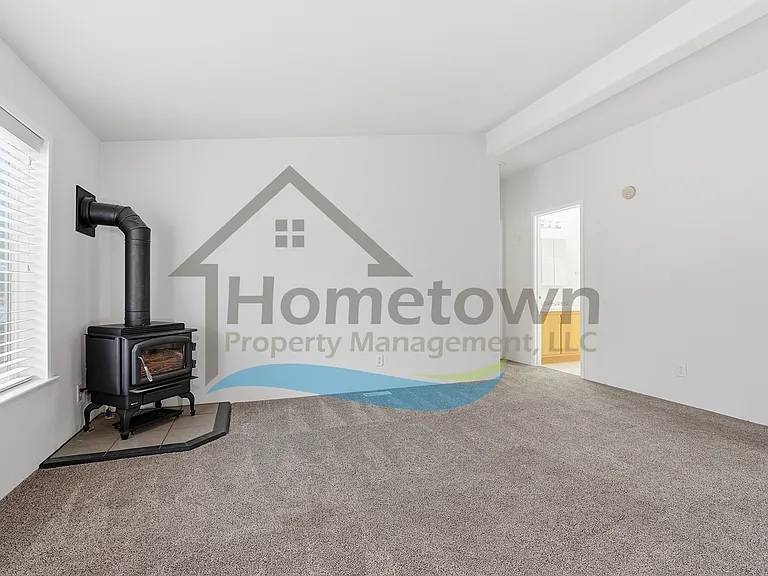 5425-1 E Grove Ave — Photo 16