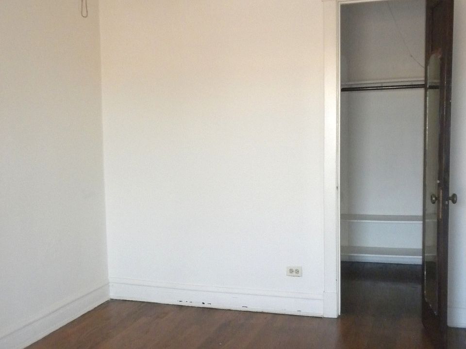 1st image of 2648 N Sawyer Ave