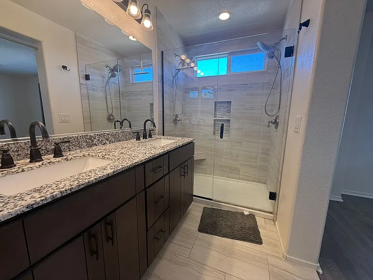 1357 Burgundy Dr — Photo 38