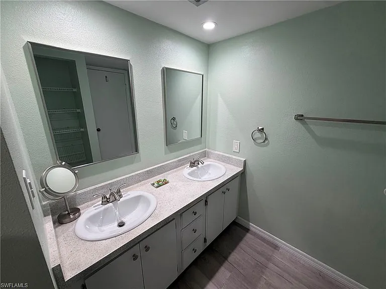 5556 Malt Dr #3 — Photo 31