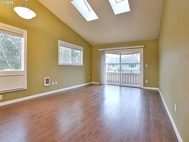 1902 NW 143rd Ave #8 — Photo 7