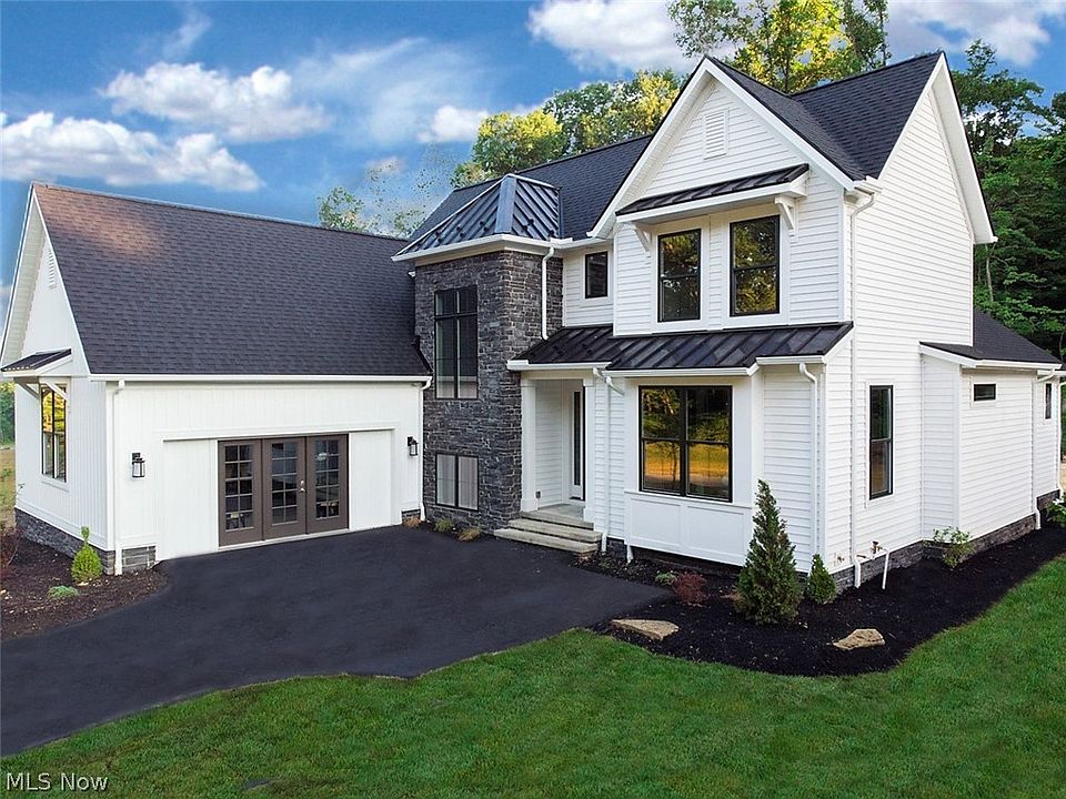 8178 Canyon Rdg, Chagrin Falls, OH 44023 Zillow