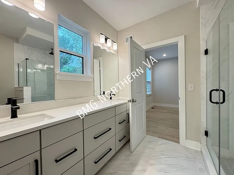 1021 S Taylor Ct — Photo 24